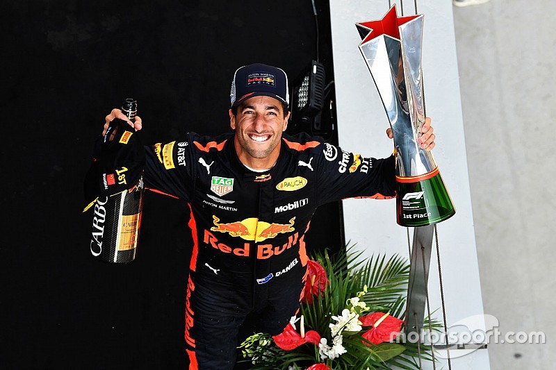 Риккардо поблагодарил Red Bull за свою карьеру