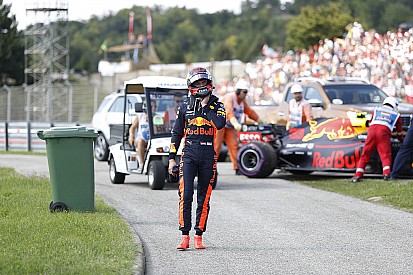 Verstappen over Renault: “In feite lopen we altijd twee races achter”