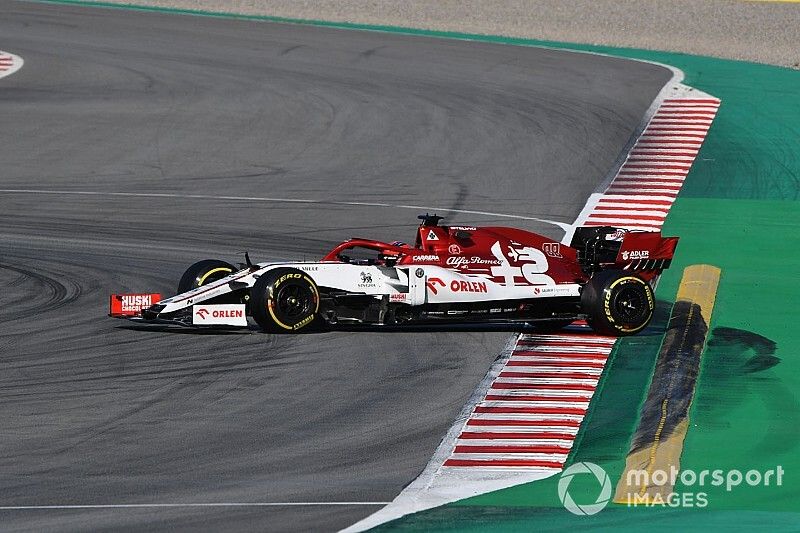 Robert Kubica, Alfa Romeo Racing C39 spins