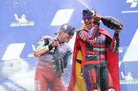 Pol Espargaró: "Me consta que Martín tuvo oferta de KTM y, seguramente, Márquez también"