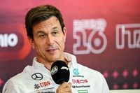 Wolff: "&iquest;Qui&eacute;n soy para decir que Red Bull ha colapsado?"