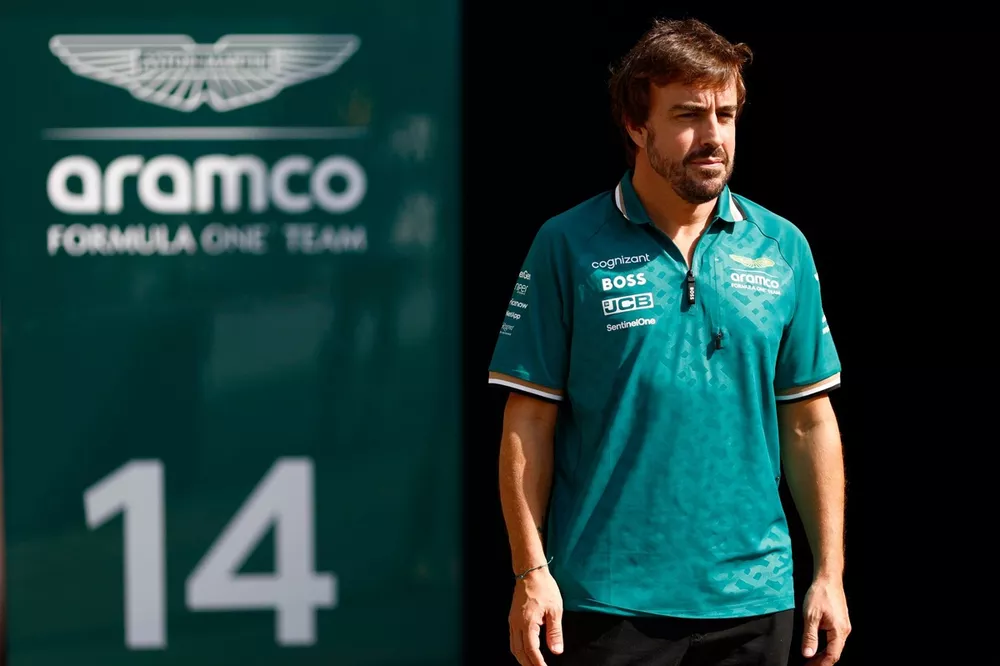 Fernando Alonso, Aston Martin F1 Team