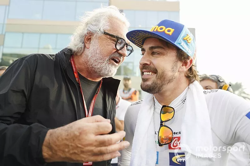 Fernando Alonso, McLaren, con Flavio Briatore