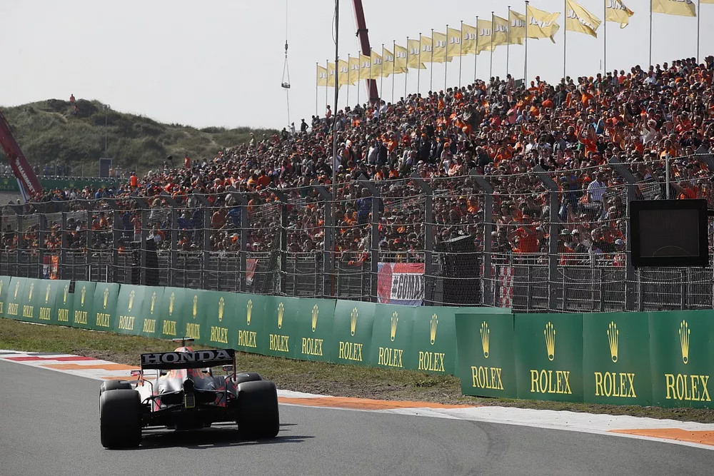 Max Verstappen, Red Bull Racing RB16B