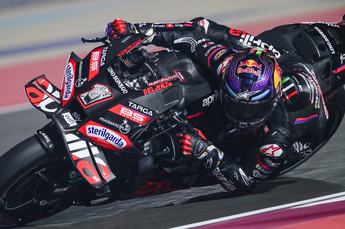 https://cdn-2.motorsport.com/images/amp/Y99KK3PY/s6/jorge-martin-aprilia-racing-te-2.jpg