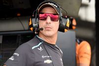 Arrow McLaren designa a Kanaan como jefe de equipo para 2025