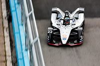 Rowland lidera la primera en Roma, López en 12°