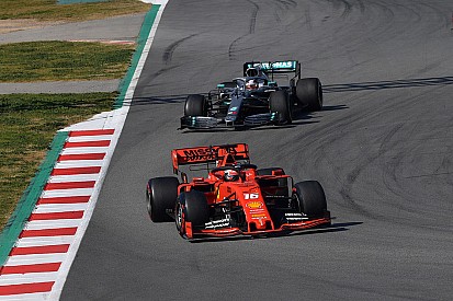 Хемілтон: Ferrari насправді може випереджати Mercedes на півсекунди