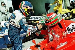 El GP n&uacute;mero 600 de F1: Villeneuve resiste e iguala a su padre
