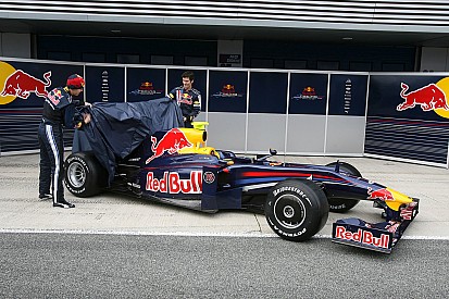 F1 2019: bemutatók, téli tesztek, naptár, rajtrács…