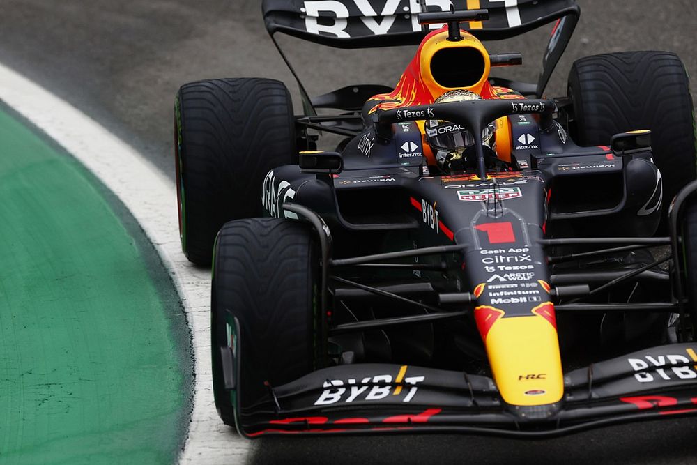 F1・ザ・ルーツ：2022年圧倒的な強さでF1を制圧。レッドブルの