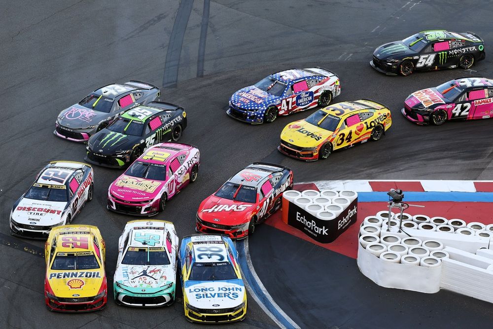 Acci&oacute;n de la NASCAR Cup Series