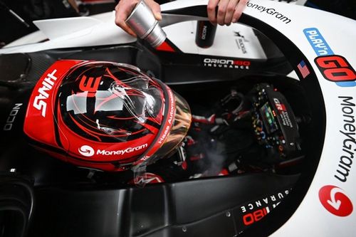 Por qué no todos los equipos dejan que sus pilotos prueben el coche 2026 en simulador