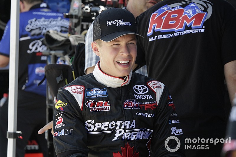 Stunod Racing Raphael Lessard Raphaël Lessard wins in Pinty’s Series debut at home track