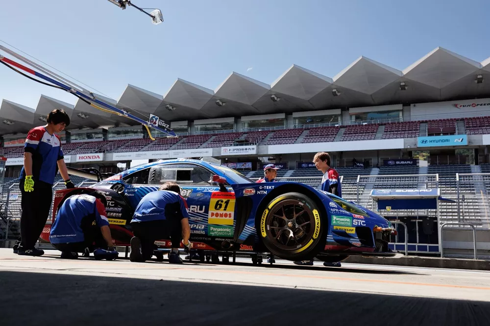 #61 SUBARU BRZ R&D SPORT