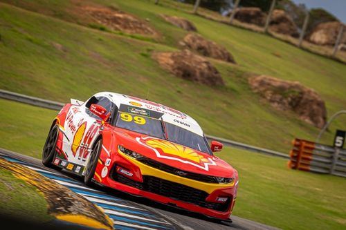 Galid Osman disputa título da NASCAR Brasil