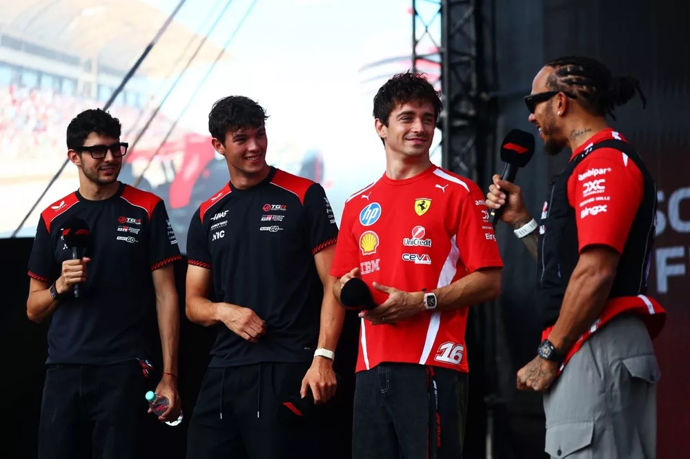 Charles Leclerc, Ferrari, Lewis Hamilton, Ferrari, Oliver Bearman, Haas, Esteban Ocon, Haas