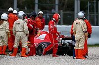 Al sexto d&iacute;a, el rojo Ferrari fue gris