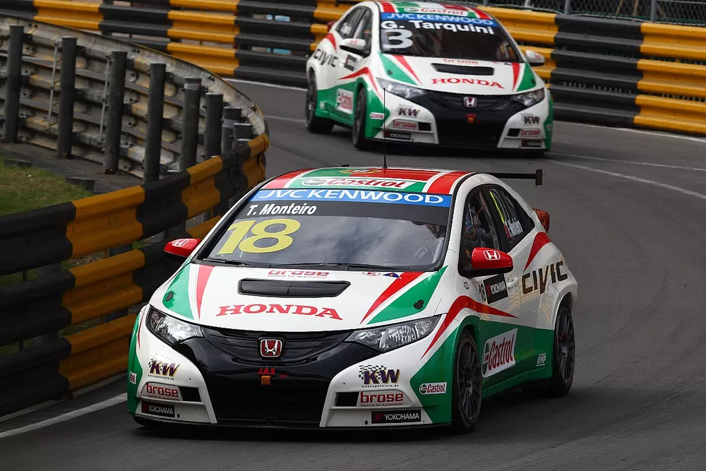 Tiago Monteiro (POR) Honda Civic Super 2000 TC, Honda Racing Team Jas