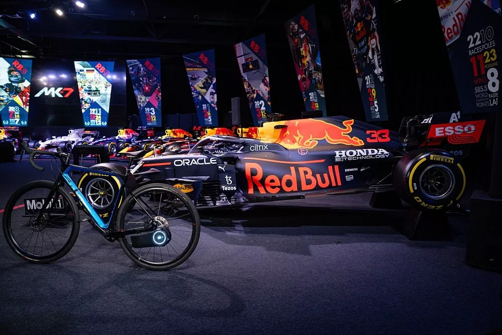 Skarper with Red Bull Car