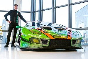Powr&oacute;t do Lamborghini