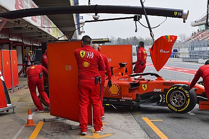 Első F1-es "tesztbenyomások": a Ferrari gyors, a Mercedes nem annyira