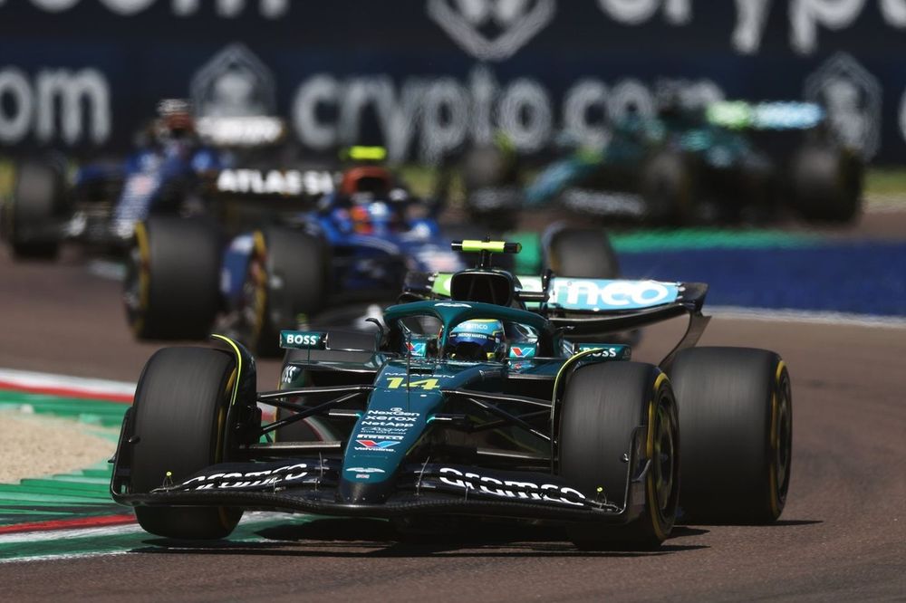 Fernando Alonso, Aston Martin Racing, Carlos Sainz, Williams