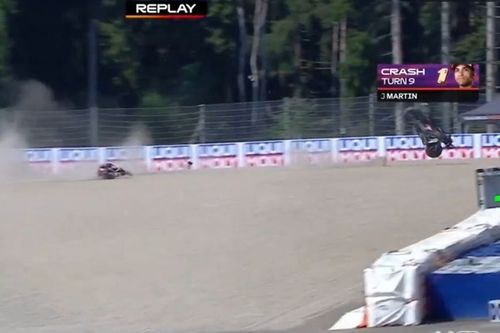 VÍDEO: Martín cai e moto 'sai voando' em acidente no TL2 do GP da Áustria de MotoGP