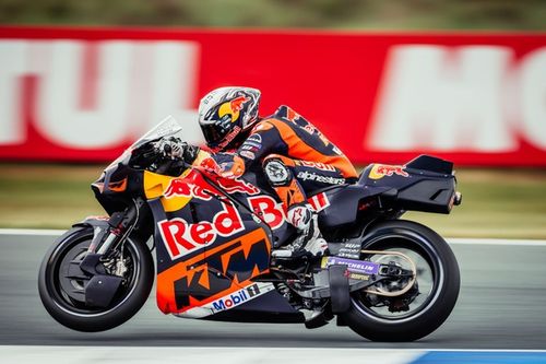 MotoGP: Em meio a rumores de rompimento, KTM confirma renovação com Red Bull