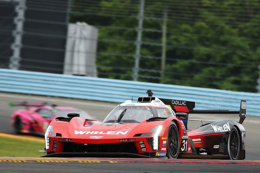 #31: Whelen Engineering Racing, Cadillac VSeries.R, GTP: Pipo Derani, Alexander Sims, Jack Aitken