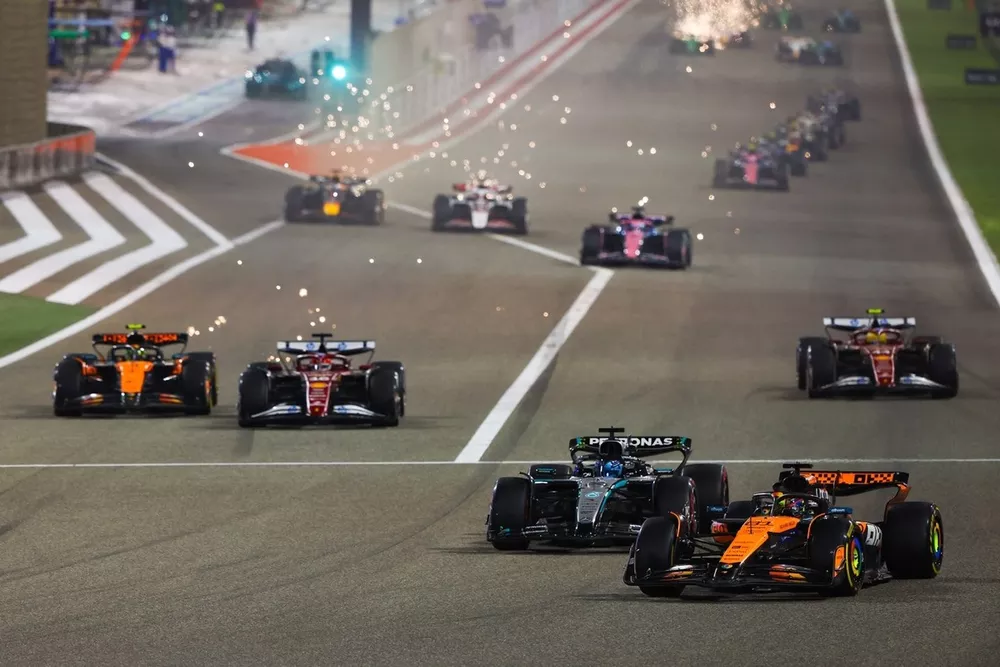 Charles Leclerc, Ferrari, Lewis Hamilton, Ferrari, Lando Norris, McLaren, Oscar Piastri, McLaren, George Russell, Mercedes