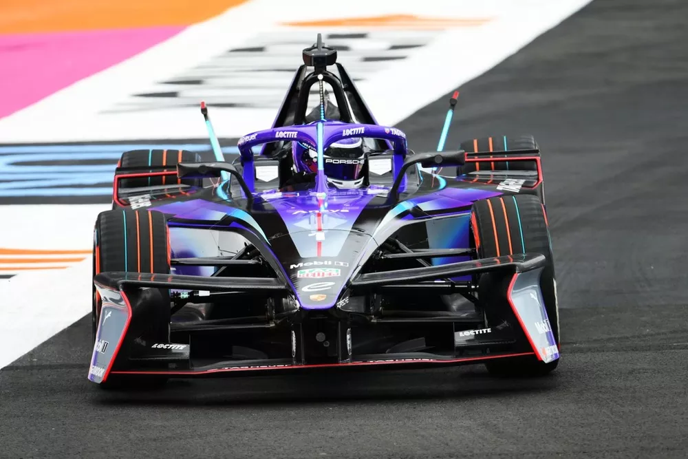 Pascal Wehrlein TAG Heuer Porsche Formula E Team Porsche 99X Electric Gen3