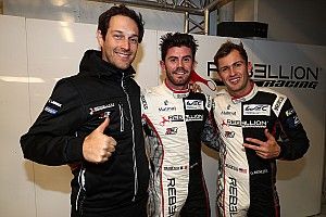 Trwa seria Rebelliona