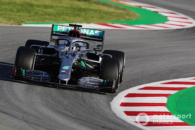 Lewis Hamilton, Mercedes F1 W11 EQ Power+ 