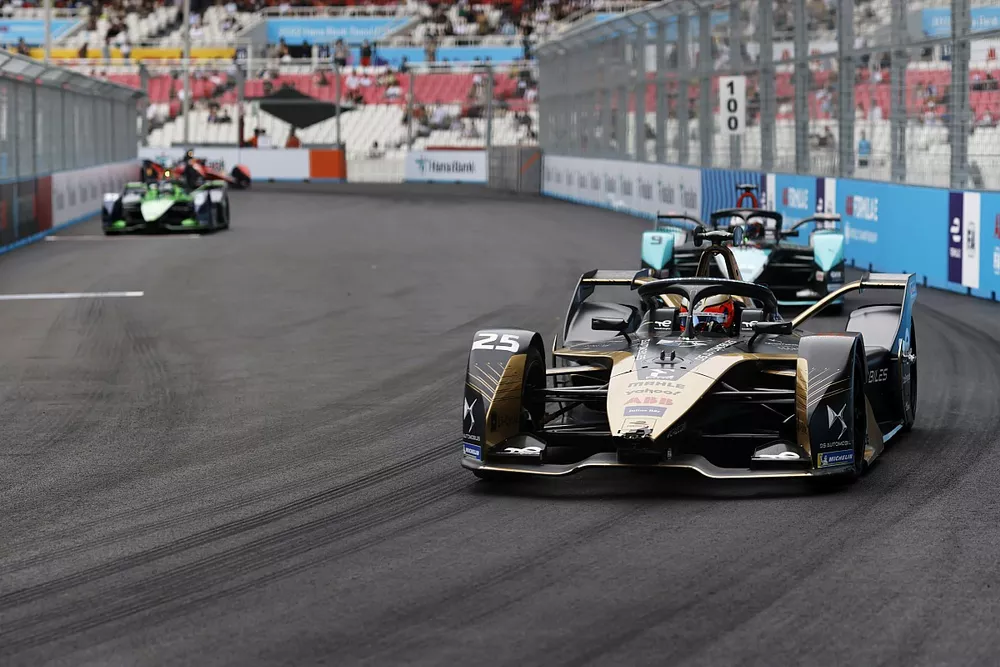 Jean-Eric Vergne, DS Techeetah, DS E-Tense FE21, Mitch Evans, Jaguar Racing, Jaguar I-TYPE 5