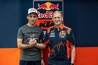 El KTM Ajo de Moto3 completa su alineaci&oacute;n para 2023 con &Ouml;nc&uuml; y Rueda