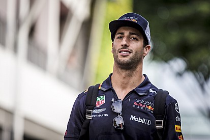 Ricciardo soha ezelőtt nem kapott ennyi ütést a Forma-1-ben