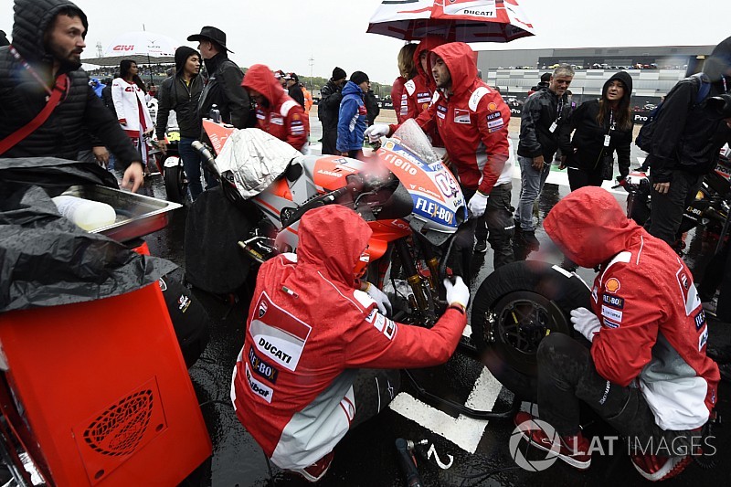 MotoGP correrá entre semana en casos como el de Silverstone
