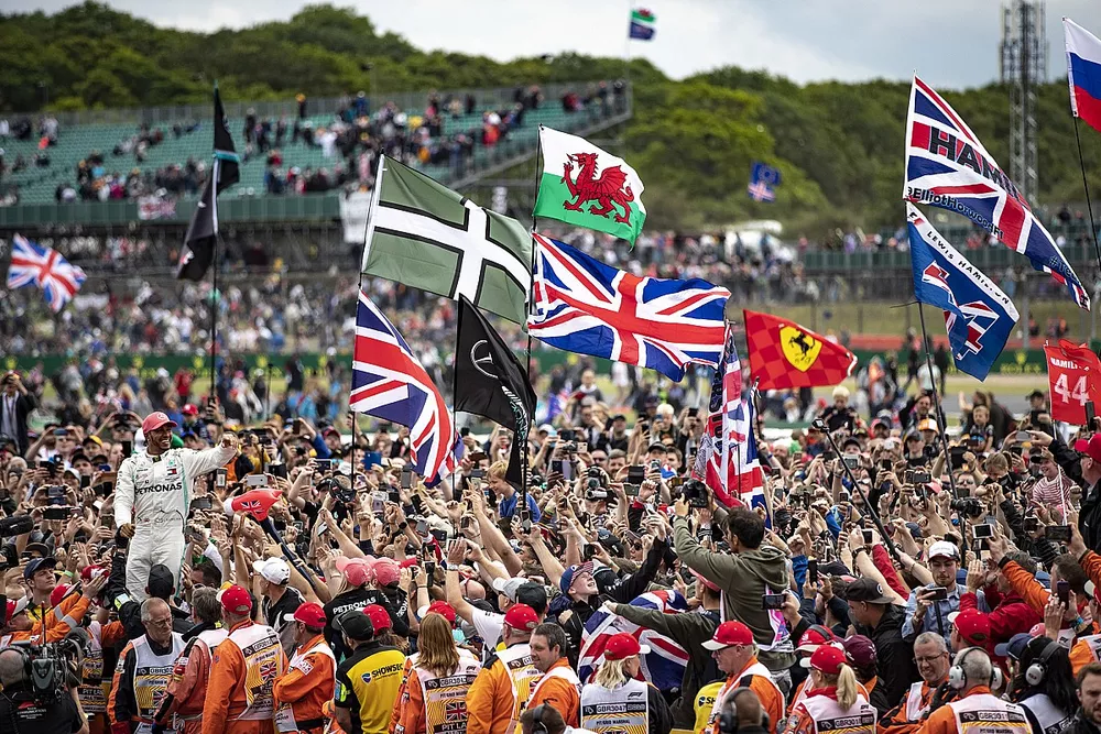 Lewis Hamilton, Mercedes AMG F1,  celebra