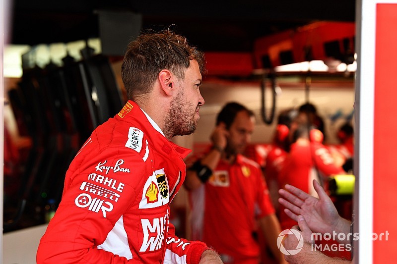 Weihnachtsgeschenk an Ferrari-Mitarbeiter: Vettel lässt Buch drucken