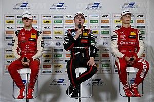 A Vips le "dijeron" que esperara un choque con Aron en la carrera de F3