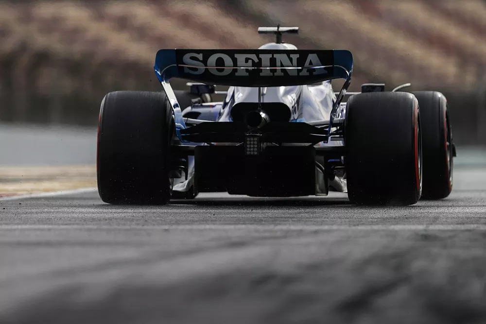 Nicholas Latifi, Williams FW44