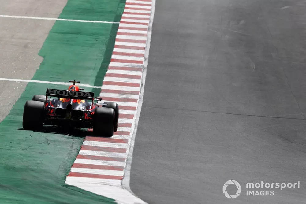 Max Verstappen, Red Bull Racing RB16B