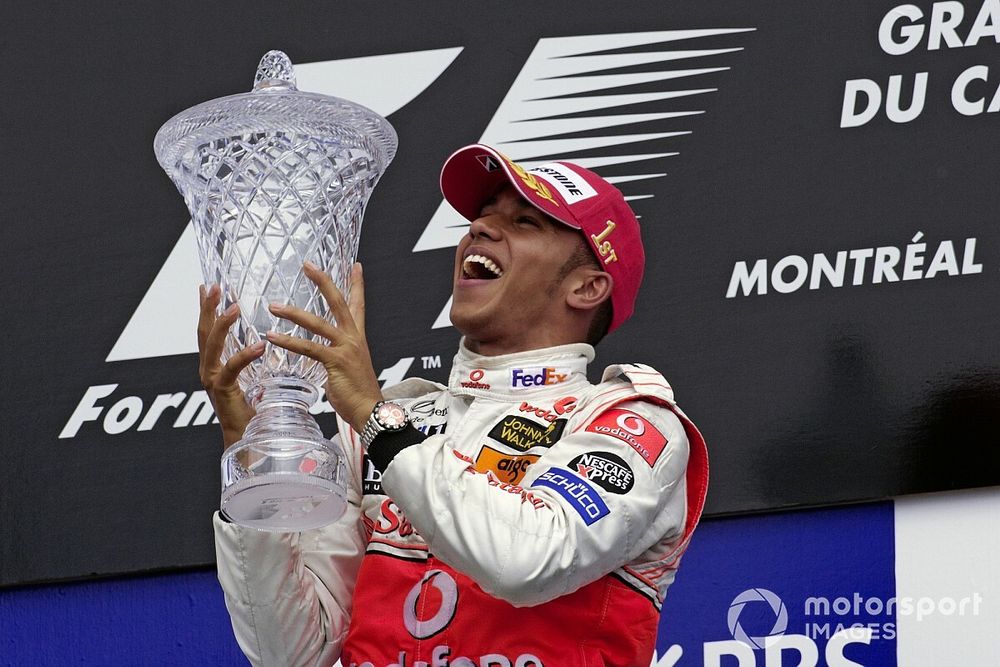 Podio: Ganador de la carrera Lewis Hamilton, McLaren