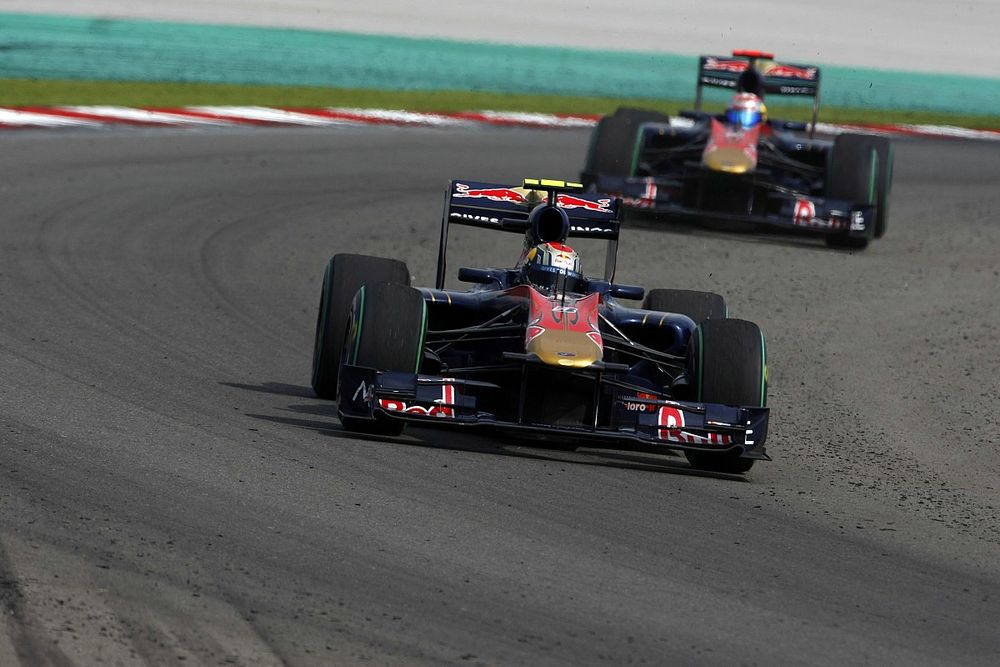 Jaime Alguersuari, Toro Rosso STR5, leads Sebastien Buemi, Toro Rosso STR5