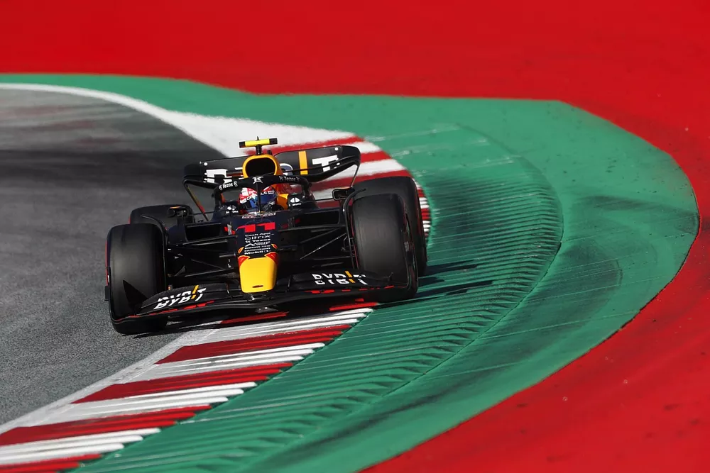 Sergio Perez, Red Bull Racing RB18