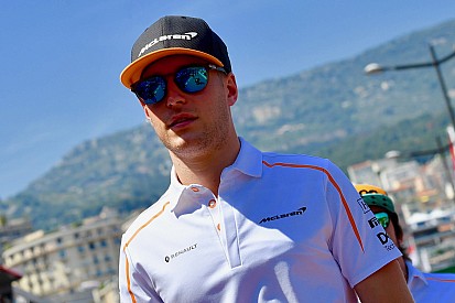 Renault: Vandoorne ile ilgileniyoruz