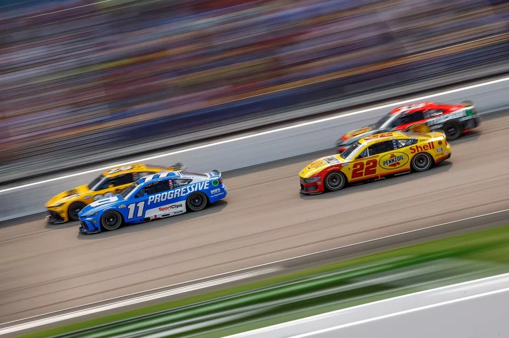 Denny Hamlin, Joe Gibbs Racing