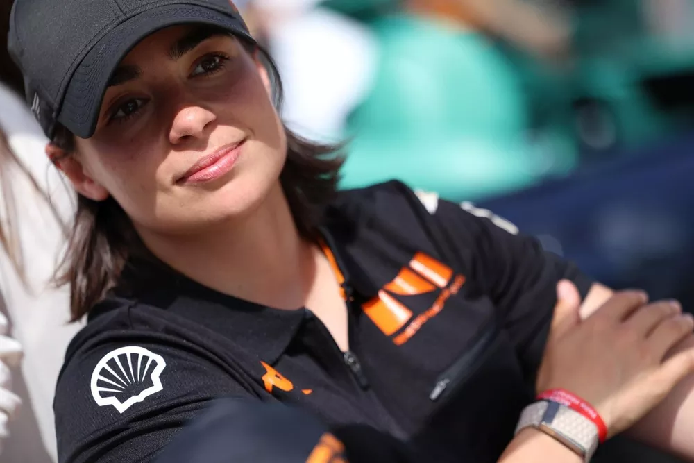 Jamie Chadwick, Genesis Magma Racing reserve driver