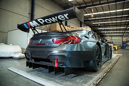 Richards takes delivery of new BMW M6 GT3